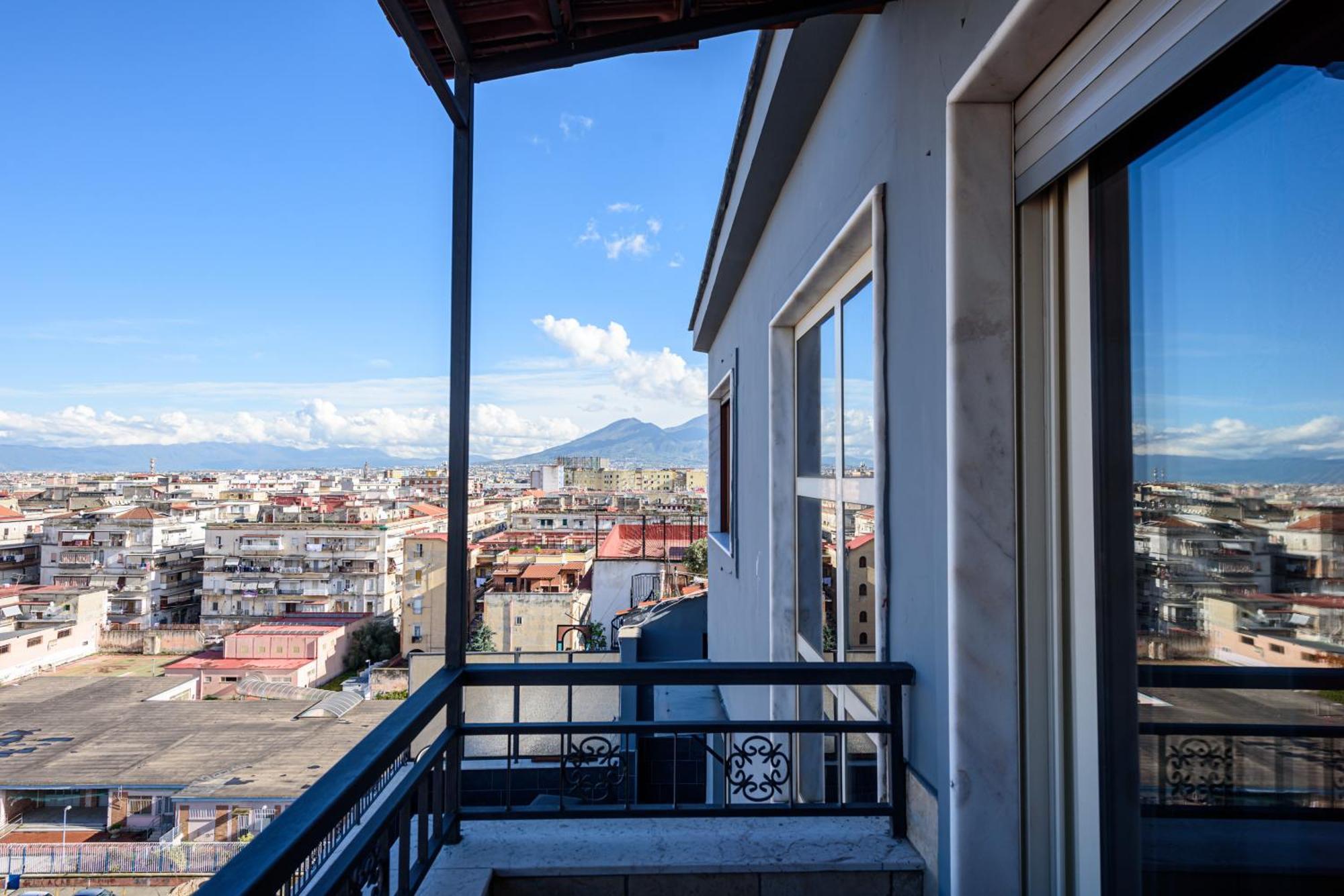 D'Amelio'S Suites Nápoly Kültér fotó