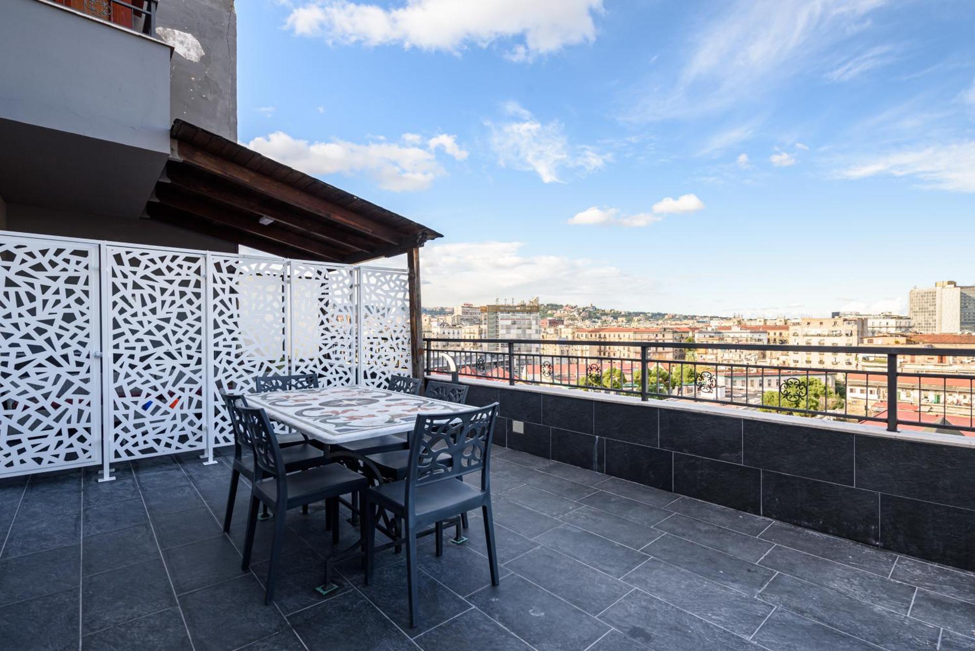 D'Amelio'S Suites Nápoly Kültér fotó